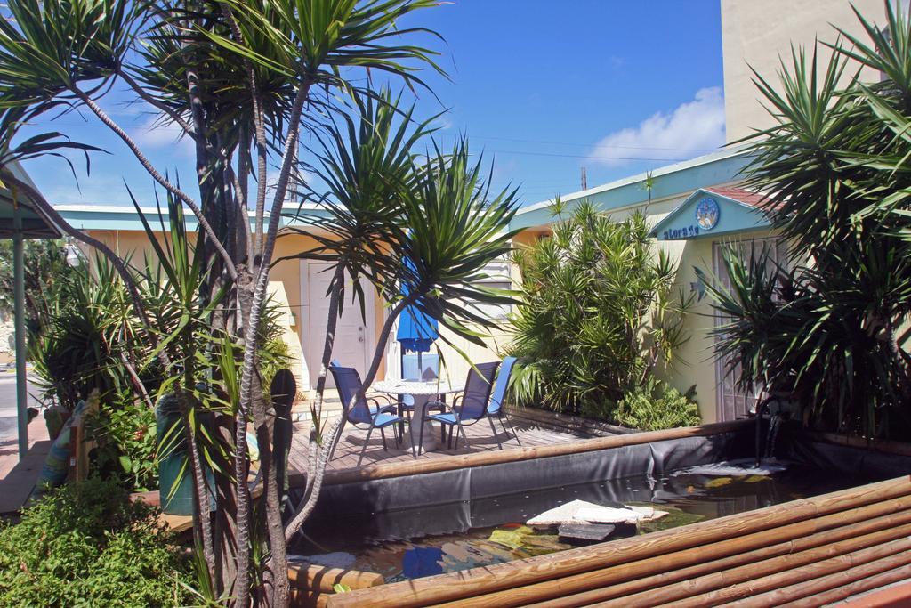 Angelfish Inn Hollywood Exterior photo